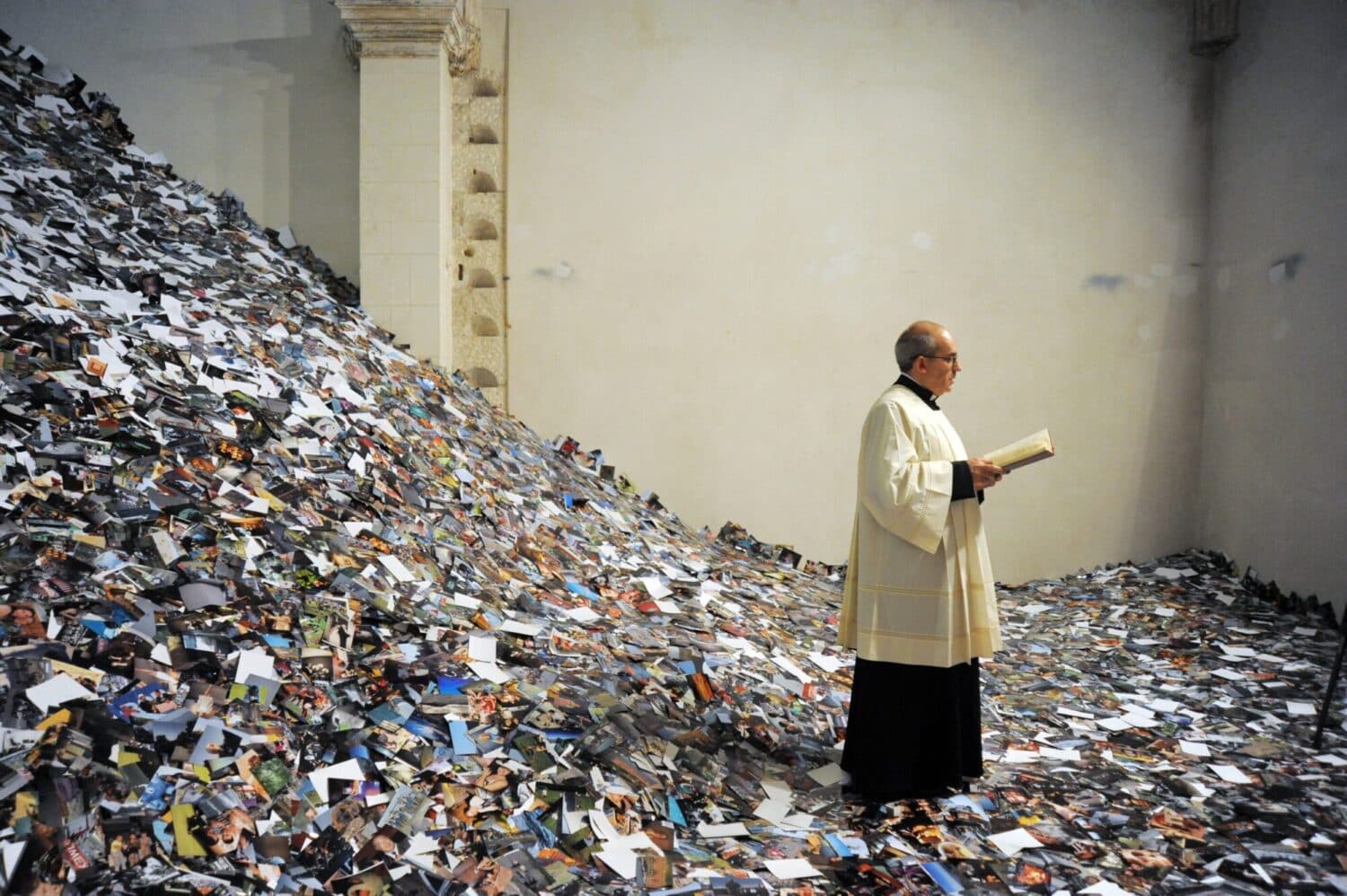 Hidden content image